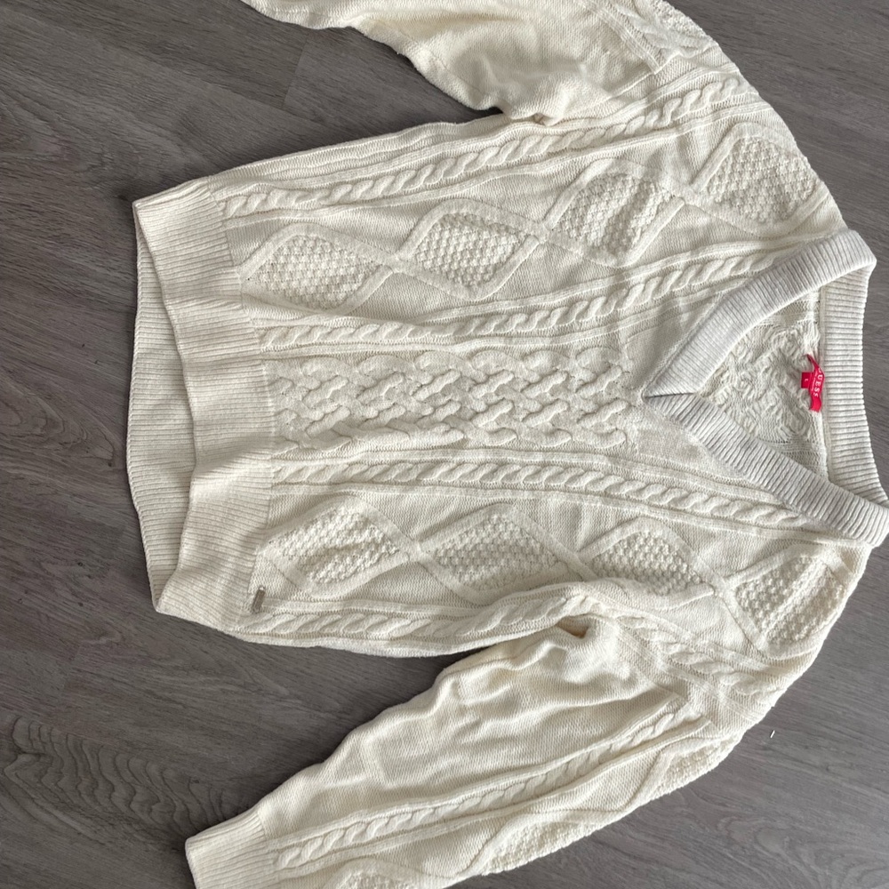 Guess Women's Ivory V-Neck Cable Knit Sweater